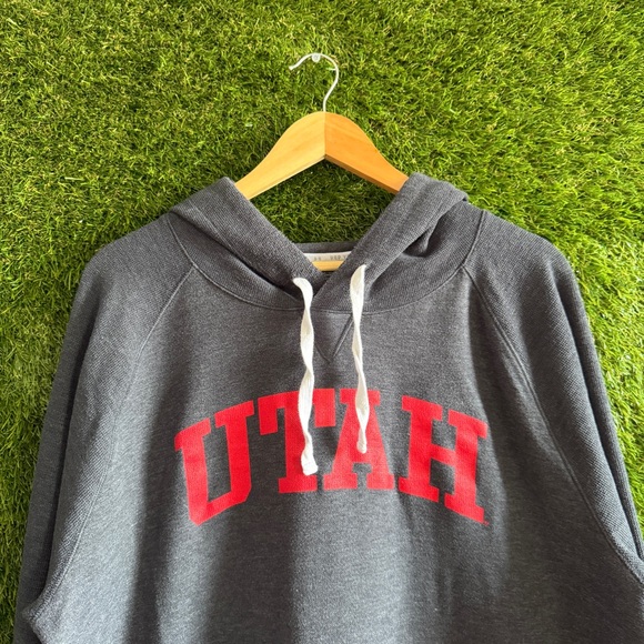 Utah Utes Under Armour Collegiate Athletic Hoodie Sweater Big Tall - Picture 3 of 6